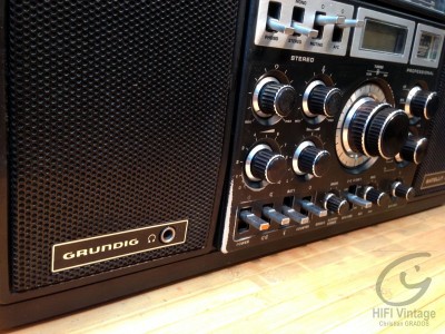 Grundig Satellit 2400 poste radio hifivintage réparations