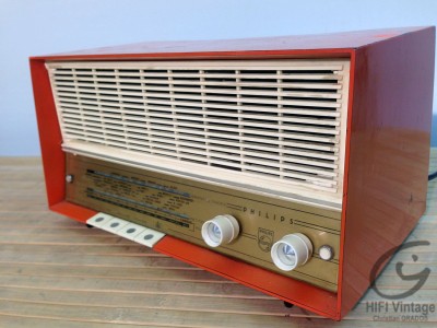 Philips B3X32A radio