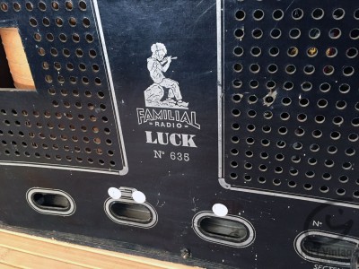 Familial Radio LUCK 1952 Radio Alpha