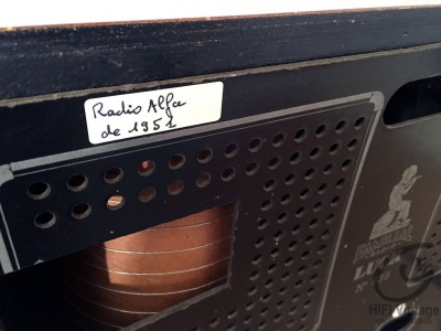 Familial Radio LUCK 1952 Radio Alpha