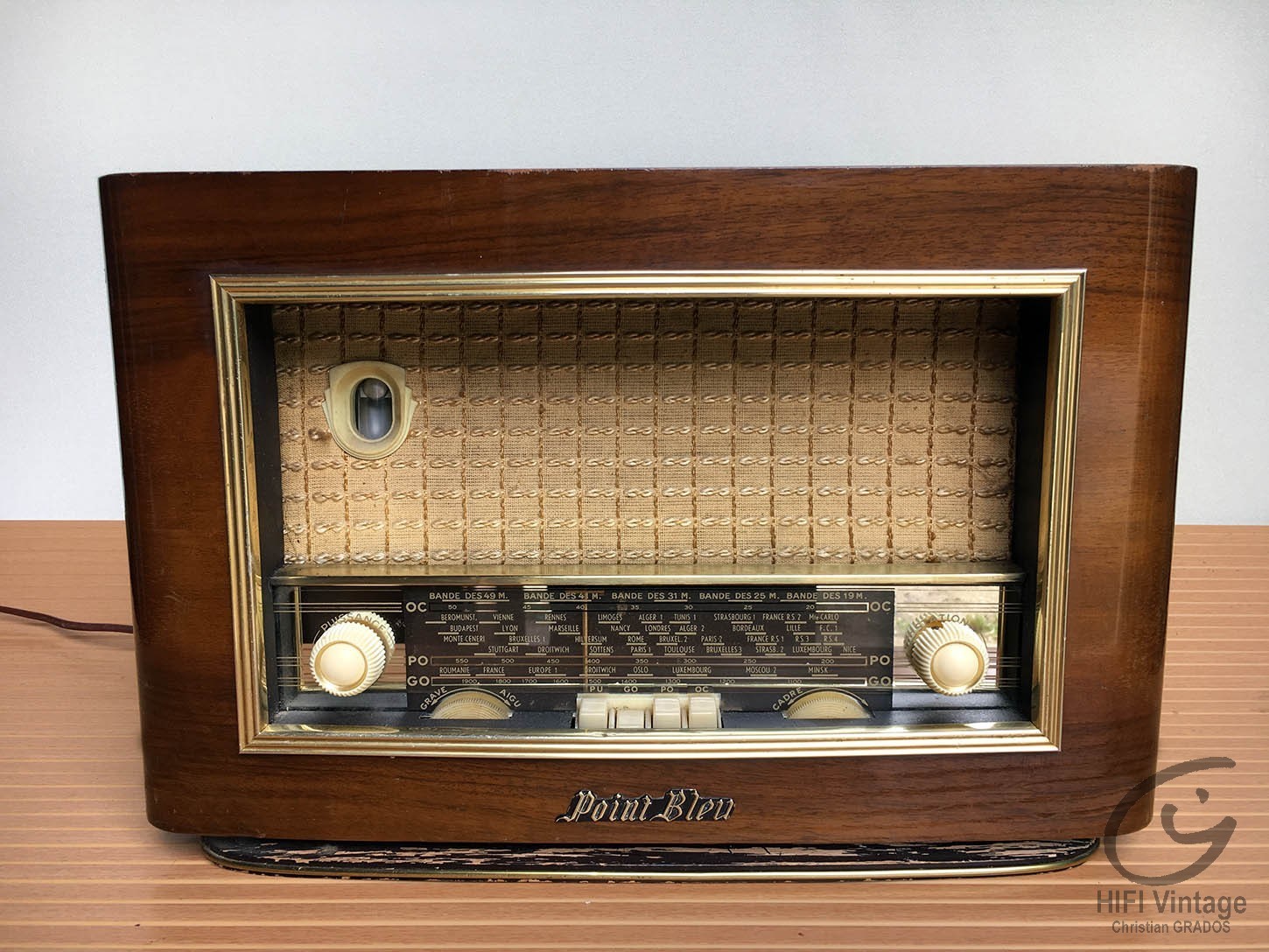 Hifi Vintage Familial Radio LUCK 1952 Radio Alpha