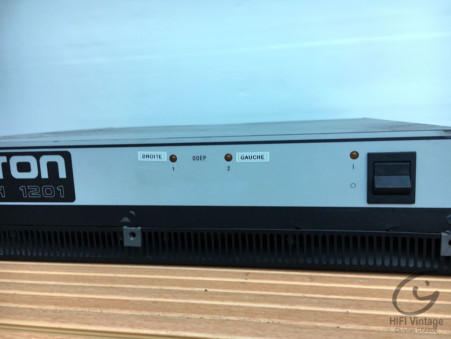 CROWN AMCRON Model Micro tech 1201