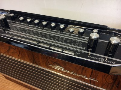 Hifi Vintage RADIONETTE Explorer WOOD