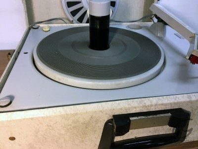 LA VOIX DE SON MAITRE Electrophone mono