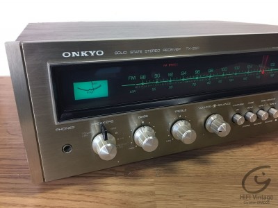 ONKYO TX-220