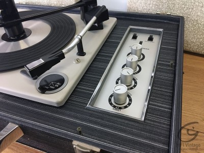 SUPERTONE Record player