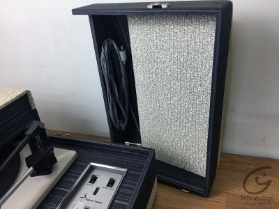 SUPERTONE Record player