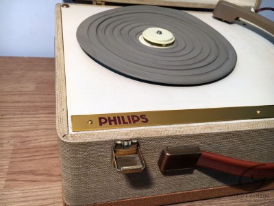 PHILIPS NH-2404