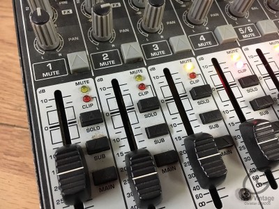 BEHRINGER XENYX-1622-FX Hifi Vintage Grados