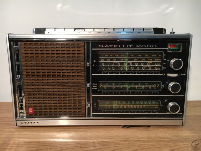 GRUNDIG Satellit 2000 Hifi Vintage Grados
