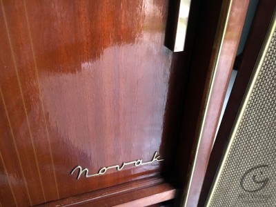 NOVAC 699 Trianon Stéréo