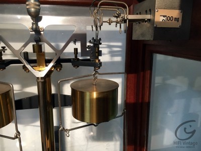AUGUST SAUTER Balance de precision