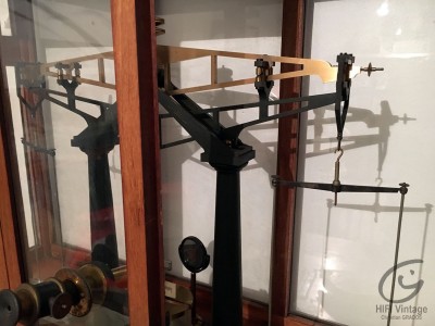 BRANDT Téléviseur couleur  Hifi vintage Paris réparations