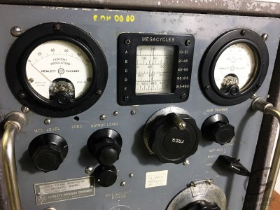 HEWLETT PARCKARD  VHF Générateur 608-C 