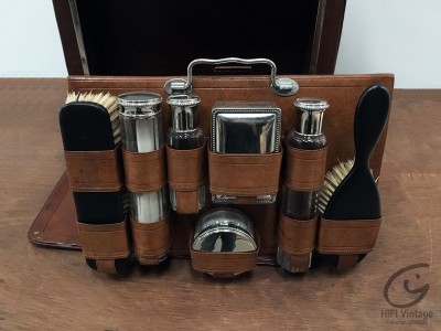 Mallette de voyage avec accessoires 