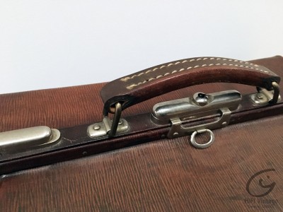 Mallette de voyage avec accessoires 