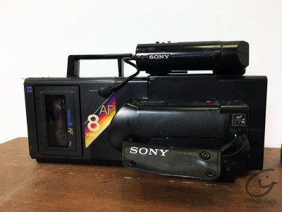 SONY CCD V-8-AFE 
