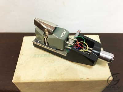 NEAT VS-900 