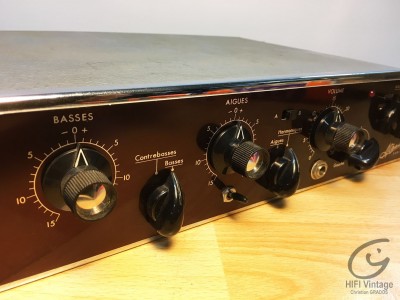 A CHARLIN Pré Amplificateur Transistors 