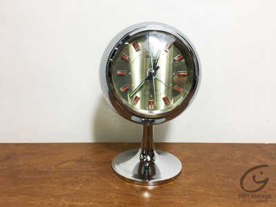 RHYTHM Reveil chromé 