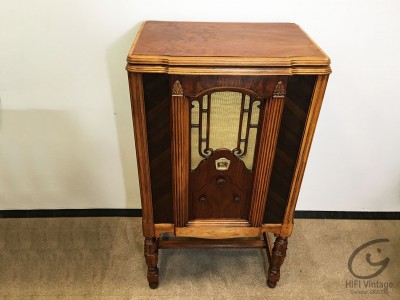 FILCO RADIO Model 24 L 