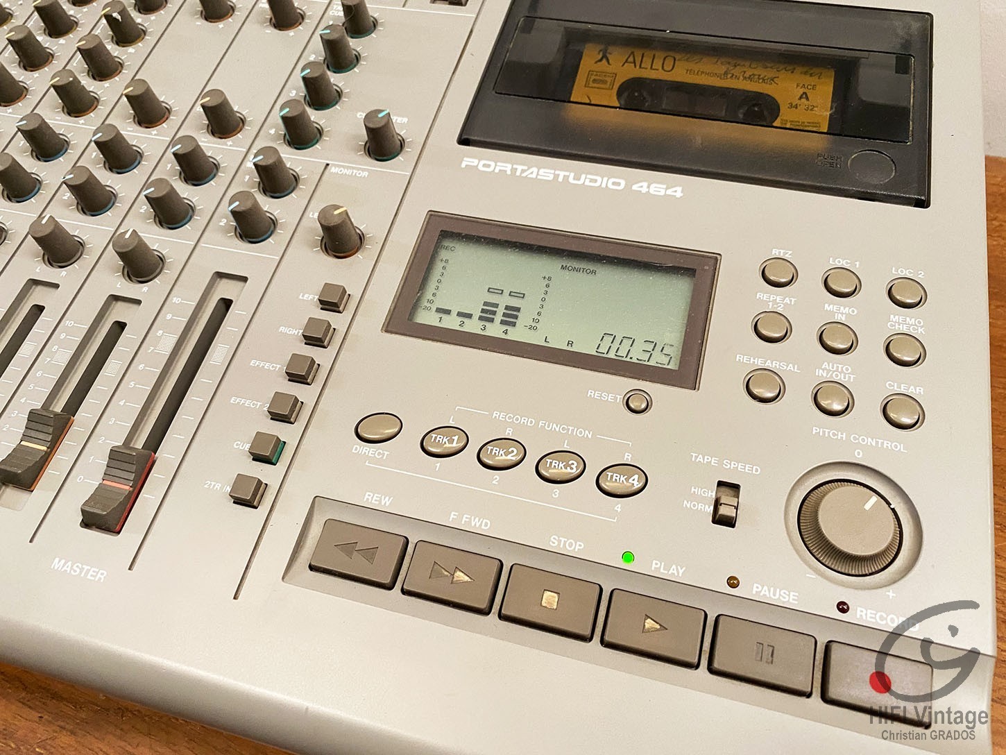 TASCAM Porta studio 464