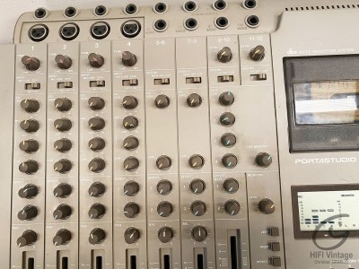 TASCAM Porta studio 464 