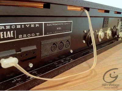 Elac 2200-T
