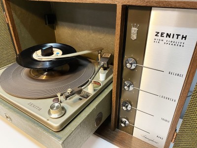ZENITH Stéréophonic Electrophone 