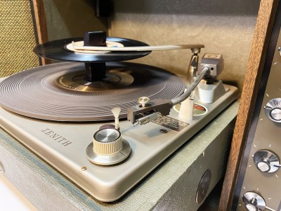ZENITH Stéréophonic Electrophone 