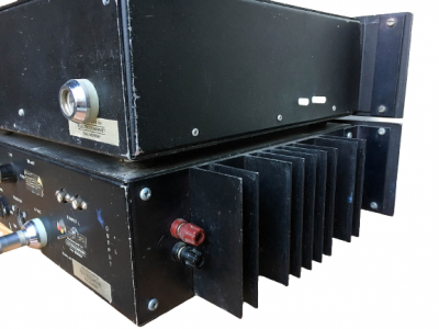 Location ELECTROCOMPANIET 2 CHANNEL