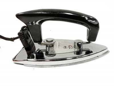 Location THERMOR Fer à repasser de voyage