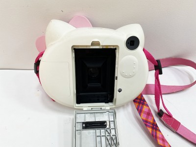 FUJIFILM Hello Kitty