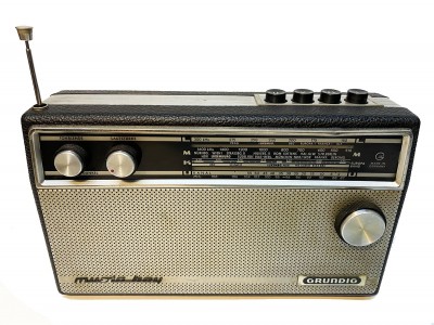 GRUNDIG Music Boy 205