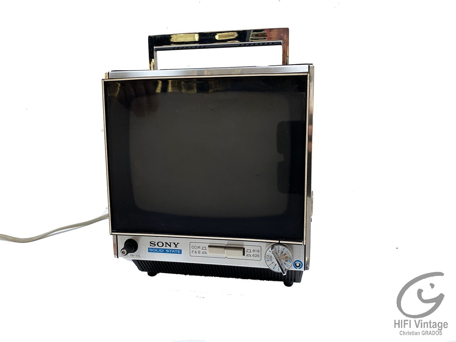 Location SONY 9-90-UM