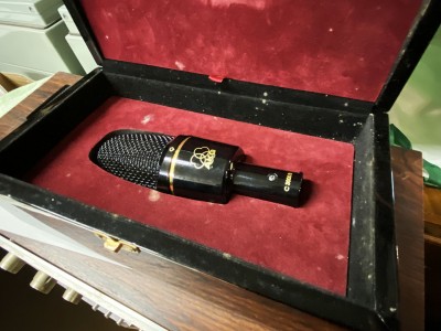 AKG C-3000-7B