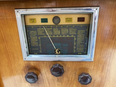 NOVOX Radio Dogilbert Hifi vintage réparation