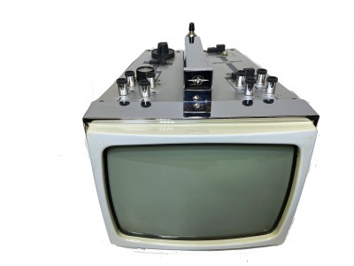 Location PIZON BROS Portaviseur 28