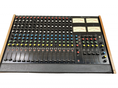 STUDIOMASTER 16 to 4 Hifi Vintage réparations