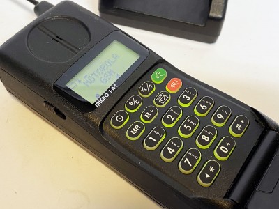 MOTOROLA 5200