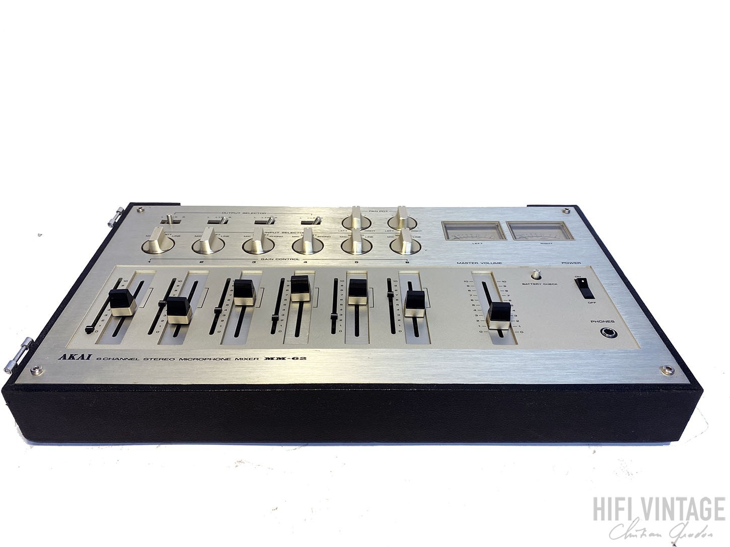 AKAI MM-62 Mixer Stereo 6 tracks Hifi Vintage réparations