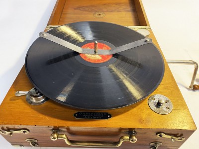 ORBIPHONE Gramophone Hifi Vintage réparations