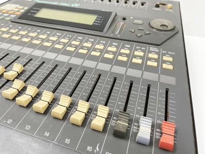 YAMAHA Programmable Mixer 01 Hifi Vintage réparations