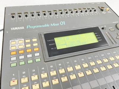 YAMAHA Programmable Mixer 01 Hifi Vintage réparations