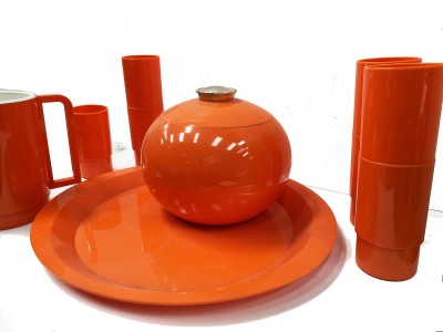 Service à rafaichissement orange