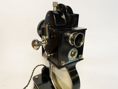 PATHE-BABY Type B