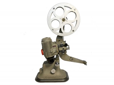 G-B BELL HOXELL Model 613 16 mm