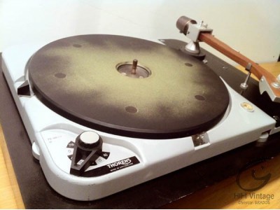 Thorens TD124 MKII
