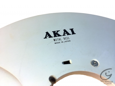 AKAI 10.5' NAB EMPTY METAL REEL