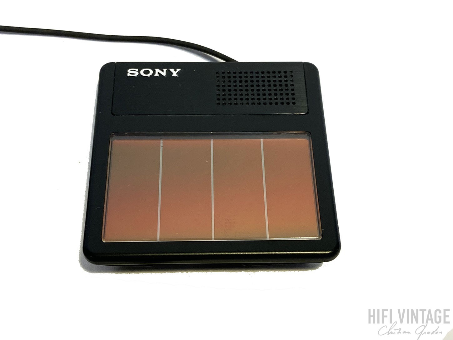 SONY ECM-D8 solar charger